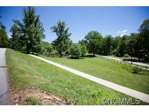 109 Sycamore Dr - Photo 2