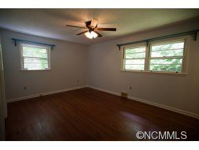 109 Sycamore Dr - Photo 16
