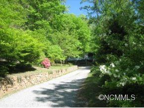 1052 Springbrook Farm Road - Photo 2