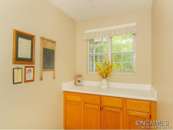 44 Park Avenue - Photo 17