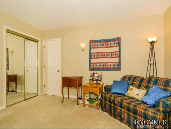 44 Park Avenue - Photo 19