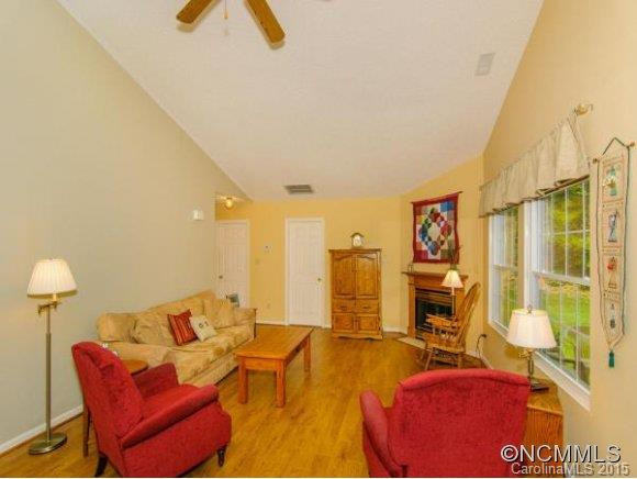 44 Park Avenue - Photo 3