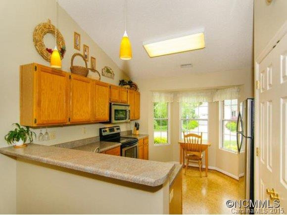 44 Park Avenue - Photo 8