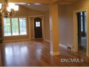 22 Trailside Court - Photo 4