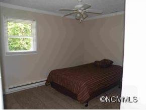 71 Hemlock St - Photo 12