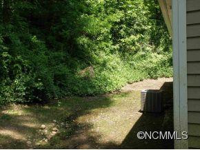 71 Hemlock St - Photo 10