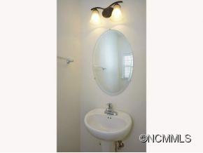 64 CHOWAN DR - Photo 11