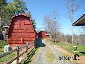 22 IVY PARK DRIVE - Photo 5