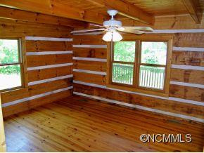 120 Howell Road - Photo 5