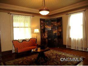 530 1st AVENUE WEST - Photo 13