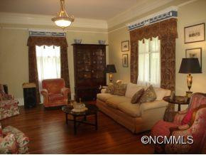 530 1st AVENUE WEST - Photo 5