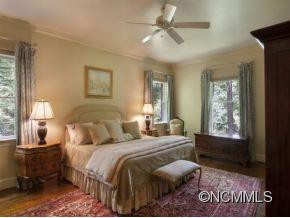 1 STUYVESANT CRESCENT - Photo 9