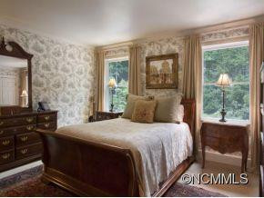 1 STUYVESANT CRESCENT - Photo 10