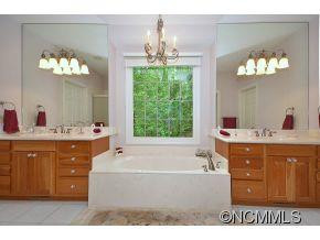 51 Hollybrook Drive - Photo 11