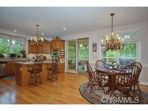 51 Hollybrook Drive - Photo 6