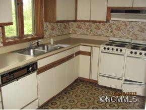 551 Rambling Drive - Photo 2
