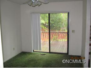 551 Rambling Drive - Photo 3