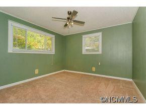 287 Clayton Avenue - Photo 12