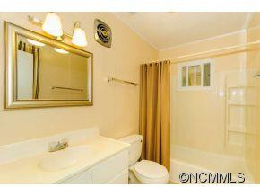 287 Clayton Avenue - Photo 9