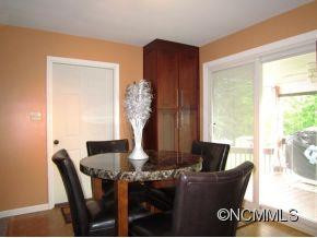 276 Richmond Hill Drive - Photo 4
