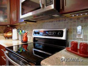 276 Richmond Hill Drive - Photo 6