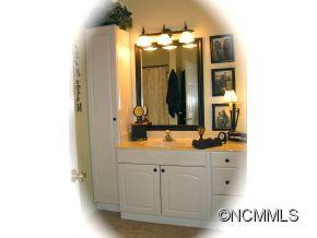 217 Deerpath Lane - Photo 14