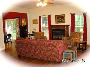 217 Deerpath Lane - Photo 7