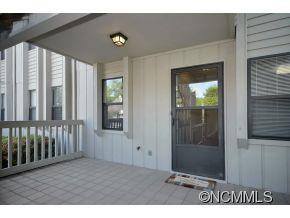 1803 Abbey Circle - Photo 2