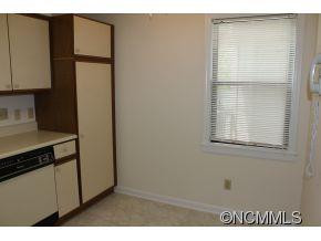 1803 Abbey Circle - Photo 6