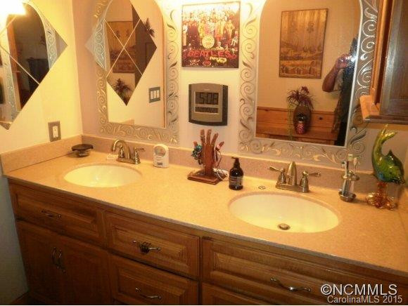 887 Nilles Trail - Photo 13