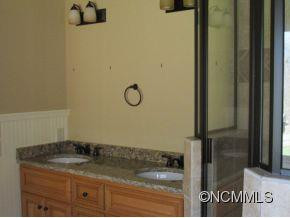 1744 Shepherds Creek Road - Photo 13