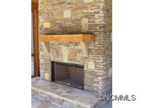 1744 Shepherds Creek Road - Photo 4