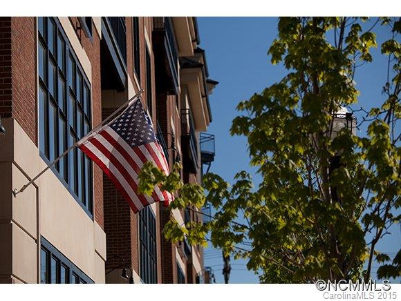29 West French Broad St, Unit 410 - Photo 16