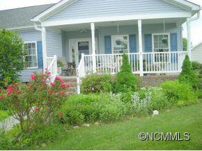 408 Sassafras Drive - Photo 2