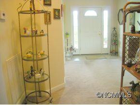 408 Sassafras Drive - Photo 4