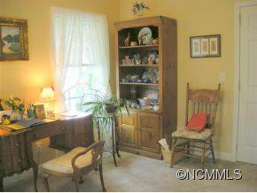 408 Sassafras Drive - Photo 7
