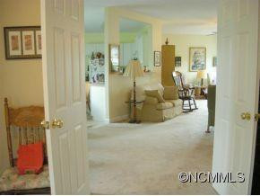 408 Sassafras Drive - Photo 8