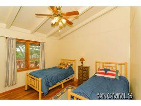 419 North Club Blvd - Photo 11