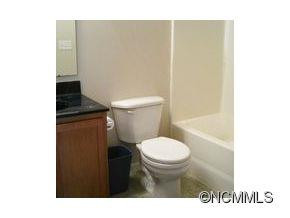 77 Farington Circle - Photo 19