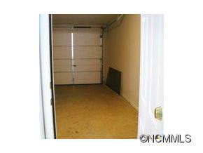 77 Farington Circle - Photo 20