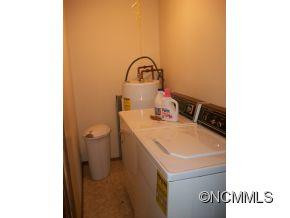 910 Maybank Dr. - Photo 6
