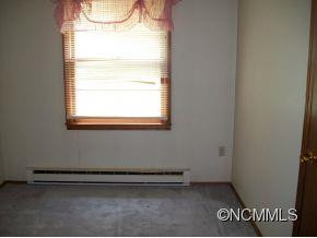 910 Maybank Dr. - Photo 10