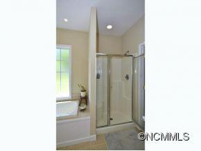 180 DOUBLE BROOK DRIVE - Photo 18