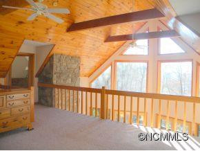 670 Parkway Drive - Photo 12