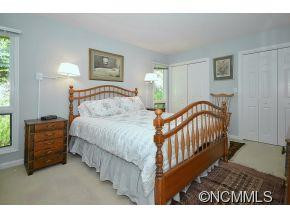 315 Inverness Court - Photo 13