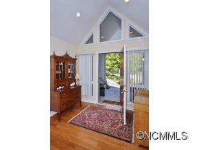 315 Inverness Court - Photo 4