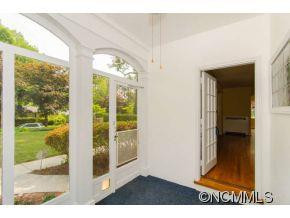 25 Chiles Avenue - Photo 3