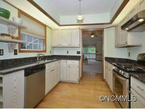 735 N. PARK PLACE - Photo 6