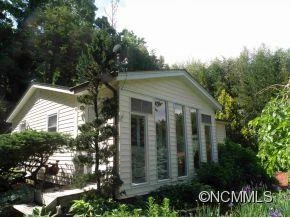 64 Laurel Terrace