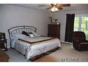 111 Hilltop Rd - Photo 12